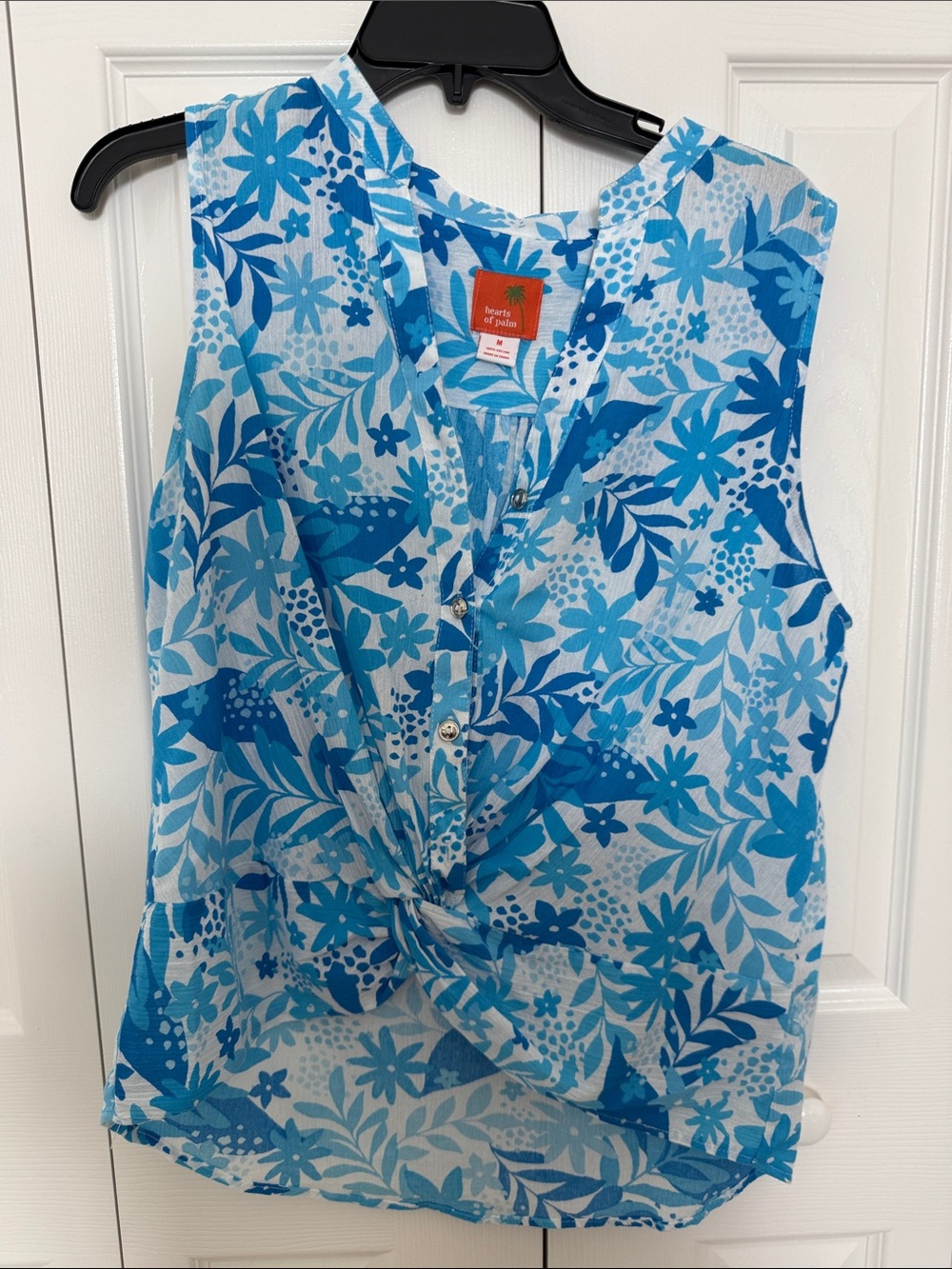 hearts of palm Blue Floral Knot-Front Sleeveless Camisole